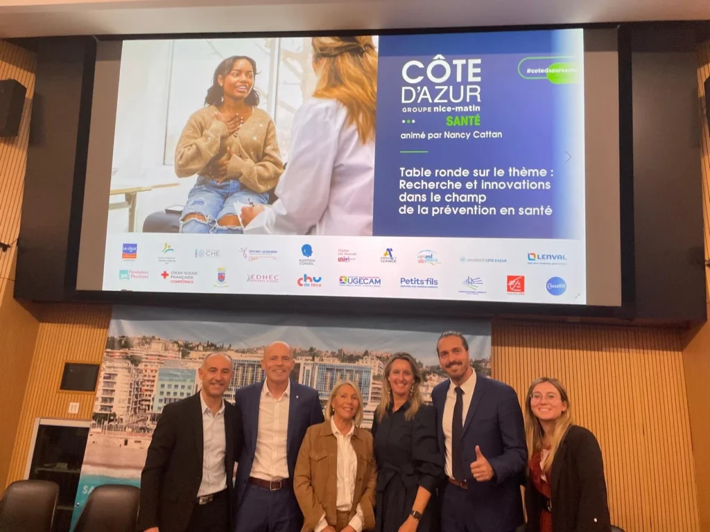 L'équipe sur scène